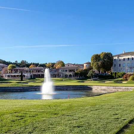 Château Et Golf De Taulane Hotel La Martre