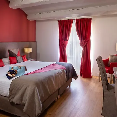 Hotel Château Et Golf De Taulane